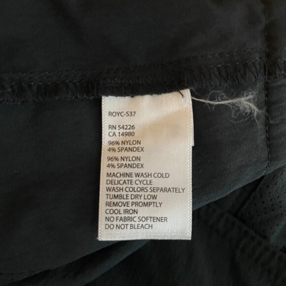 Royal Robbins Women 4 Black Discovery Skirt Pockets Quick Dry Stretch Gorpcore - Picture 8 of 8